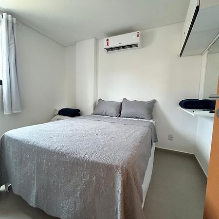 Trevily Porto Flats A 100M Da Praia Порту-де-Галиньяш Экстерьер фото