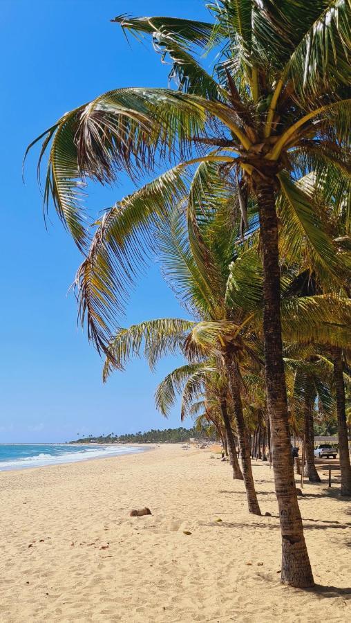Trevily Porto Flats A 100M Da Praia Порту-де-Галиньяш Экстерьер фото